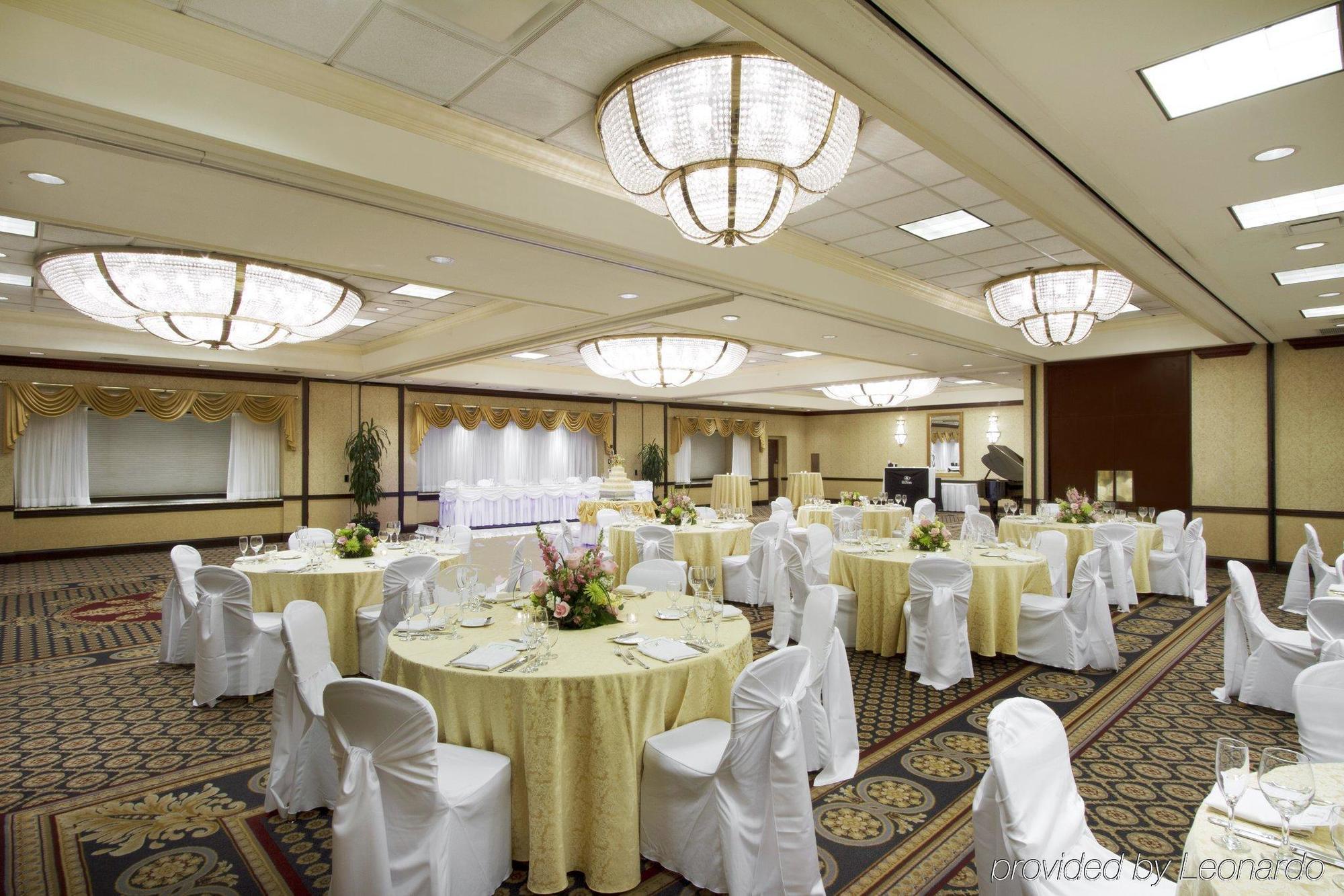 Doubletree By Hilton Lisle Naperville Exterior foto