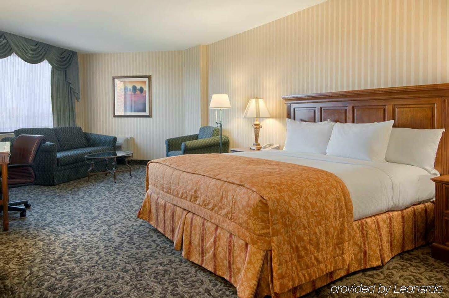 Doubletree By Hilton Lisle Naperville Exterior foto